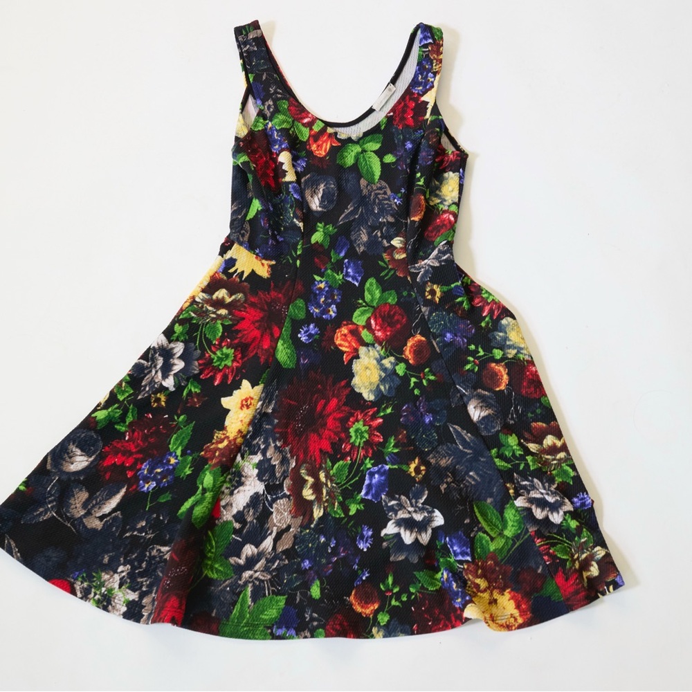 Soprano Floral Midi Dress - Multicolor